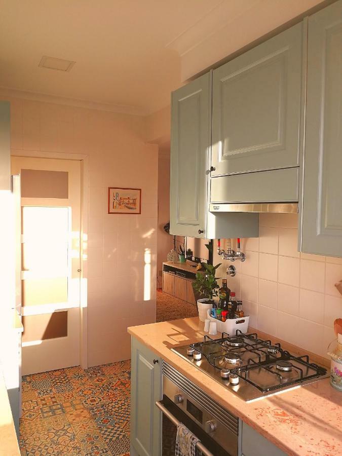 The Sunset Lisbon Flat Appartement Buitenkant foto